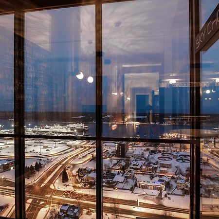 Appartamento Sky Deep Jacuzzi 30 Floor Klaipėda Esterno foto