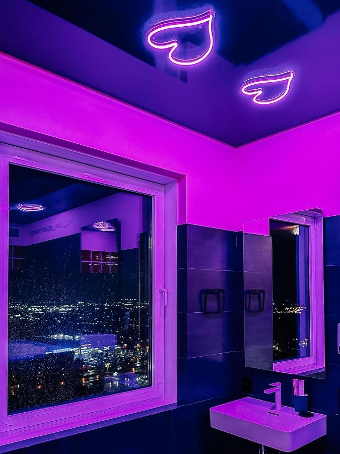 Appartamento Sky Deep Jacuzzi 30 Floor Klaipėda Esterno foto