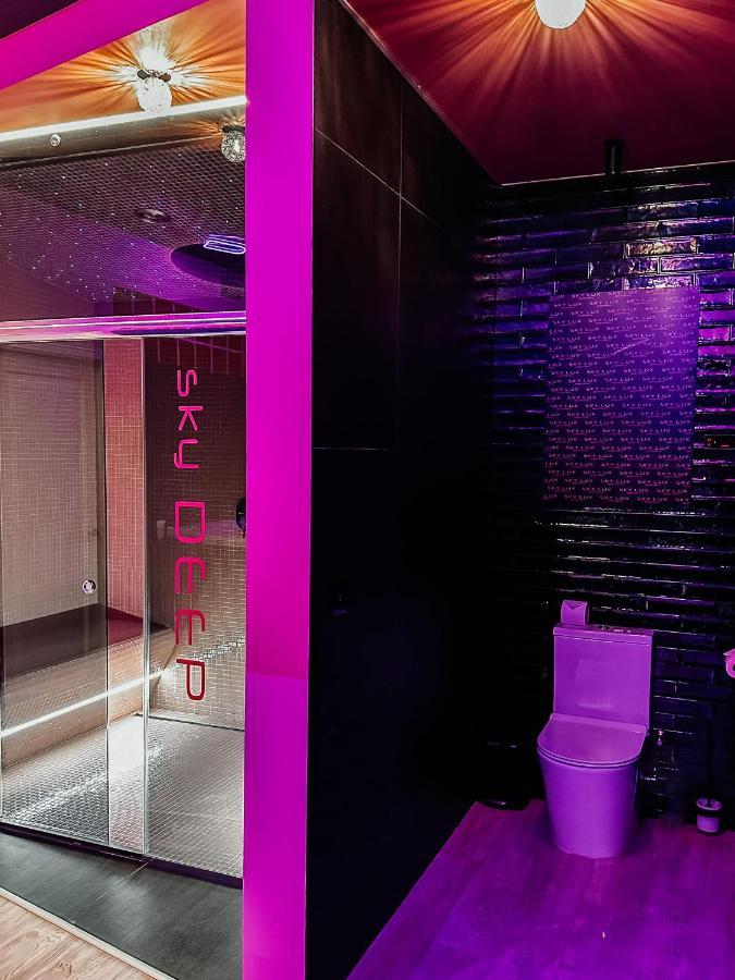 Appartamento Sky Deep Jacuzzi 30 Floor Klaipėda Esterno foto