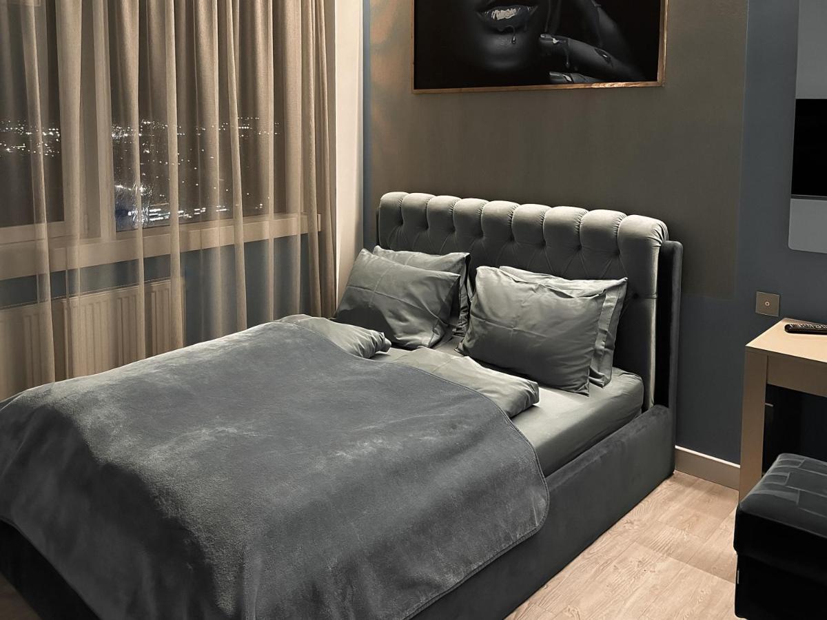 Appartamento Sky Deep Jacuzzi 30 Floor Klaipėda Esterno foto